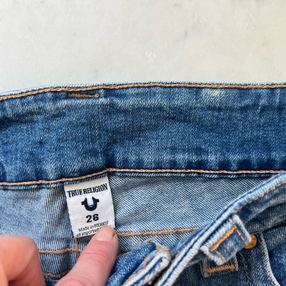 True Religion Y2K Blue Distressed Denim Cut Off Style Shorts with Grommet Slit - Picture 4 of 6